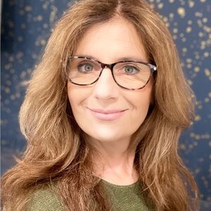 Meet your Posher, Christina